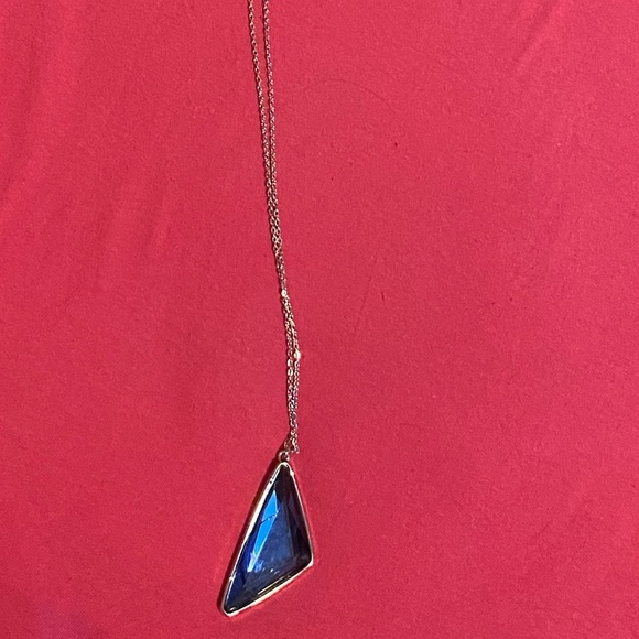 Paparazzi Blue Pendant Necklace with Chain Mail Earrings 🐼🐼🐼 - Picture 7 of 11